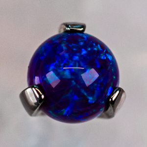 industrial strength titanium internally threaded prong set opal piercing jewelry attachment